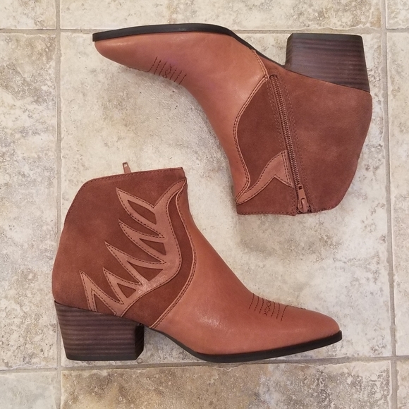 NWT LUCKY BRAND Leather Tan Cowgirl NEW Bo…